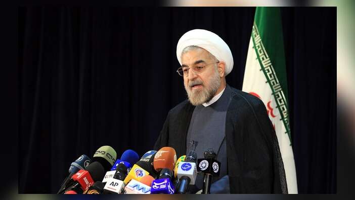 Ruhani: Füze denemek için ABD'den izin alacak değiliz!