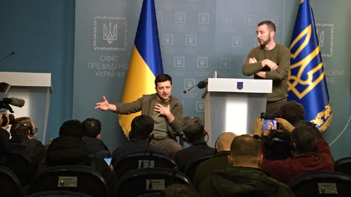 Zelenskiy: Uçaklara ihtiyacımız var, çok fazla insanımızı kaybediyoruz