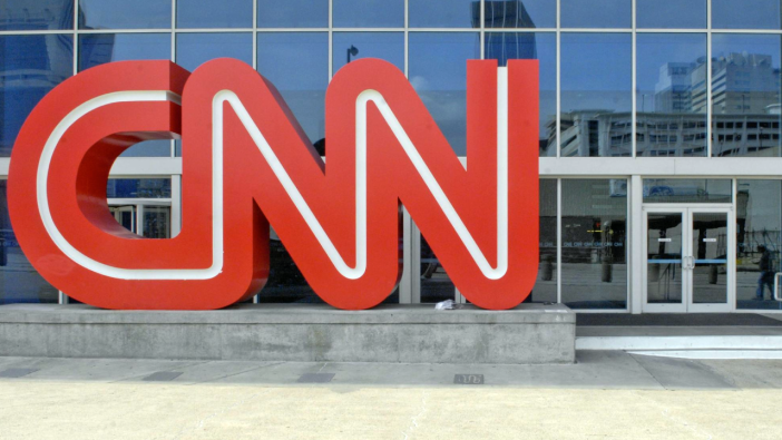 CNN ve Bloomberg Rusya'daki yayınlarını durduruyor