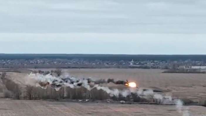 Ukrayna ordusu, alçak uçuş yapan Rus helikopterini böyle vurdu