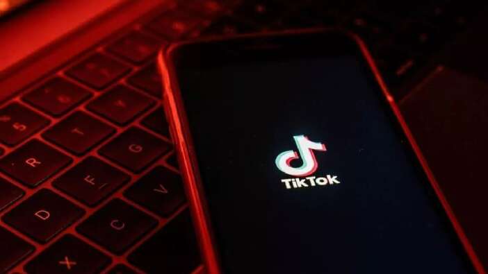 TikTok, Rusya'da bazı hizmetlerini askıya aldı