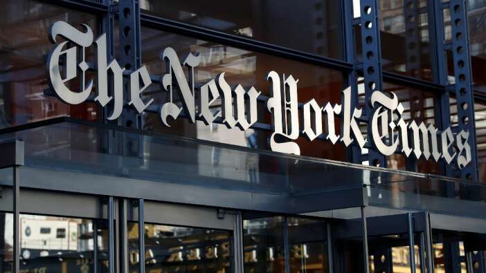 New York Times sansür yasası üzerine ekibini Rusya'dan çekeceğini açıkladı