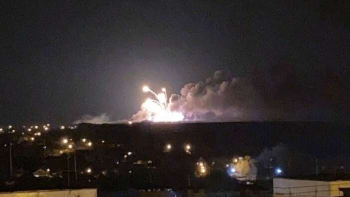 Ukrayna sınırında Rus ordusuna ait mühimmat deposu patladı!
