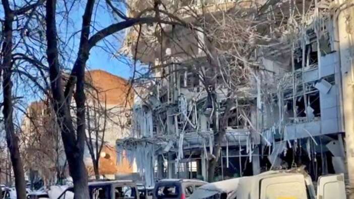 Rus ordusu, Harkov ve Hmelntskiy'de sivillere bomba yağdırdı!