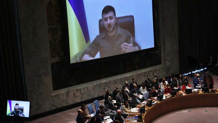 Bir ülkenin hayatta kalma çırpınışı: Zelenskiy 19 parlamentoda konuştu