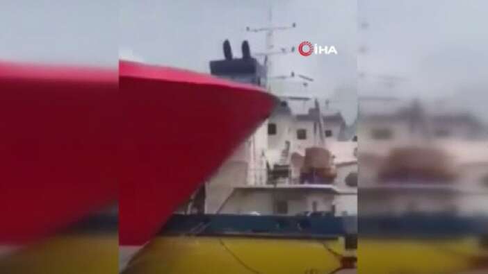 Cezayir’de yolcu gemisi ile petrol tankeri çarpıştı