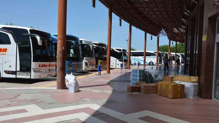 Ramazan Bayramı Öncesi Kötü Haber Geldi! Uçak, Otobüs Hızlı Tren Bilet Fiyatları...