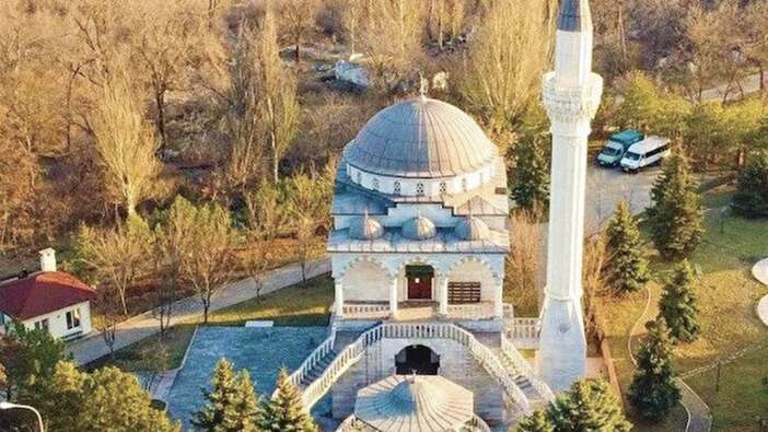 Cumhurbaşkanı Erdoğan talep etmişti... Mariupol'de camide mahsur kalanlar tahliye edildi