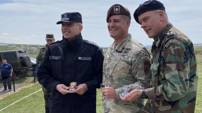 NATO Askeri Komitesi Başkanı Rob Bauer'den Bulgaristan ziyareti!