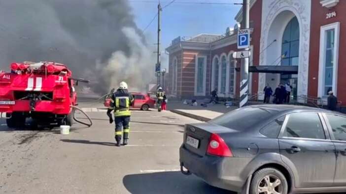 Rusya, Ukrayna'nın ortası ve batısında 5 tren istasyonunu hedef aldı!