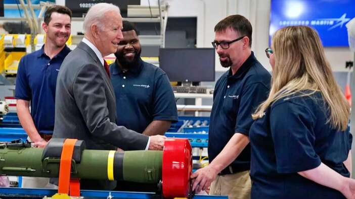 Biden'dan ABD savunma sanayisi devi Lockheed Martin tesisine ziyaret!