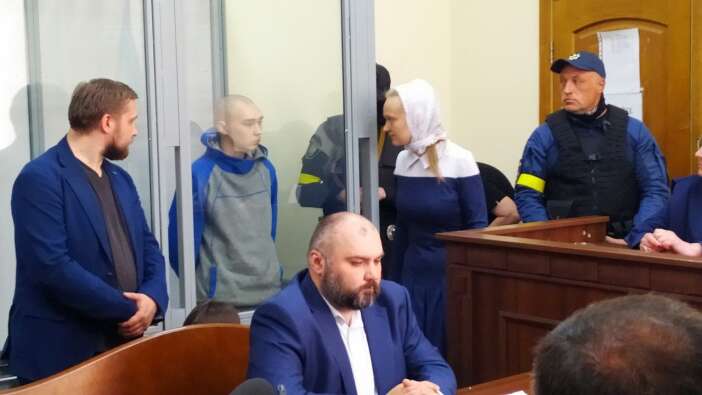 Ukrayna’da ilk Rus askerin yargılanmasına başlandı