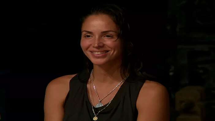 Survivor Berna Keklikler'in Paylaşımı Adayı Karıştırdı! Sema Aydemir İçin Olay Çağrı