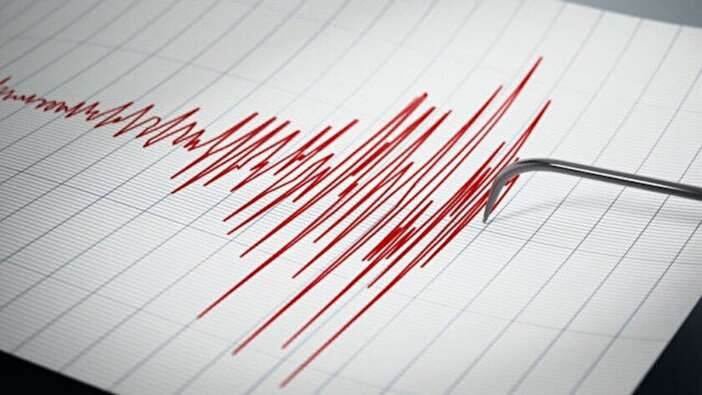 İran'da korkutan deprem: 5,6 büyüklüğünde sallandı!