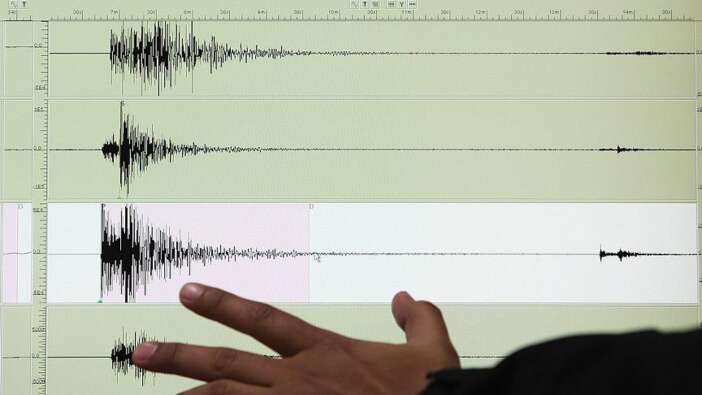 Kolombiya'nın Ekvador sınırında 5,7 büyüklüğünde deprem: Onlarca ev zarar gördü!