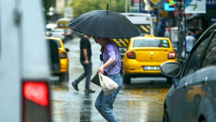 Meteoroloji'den 17 ile 'sarı' uyarı: Sel, dolu ve kuvvetli rüzgar bekleniyor!