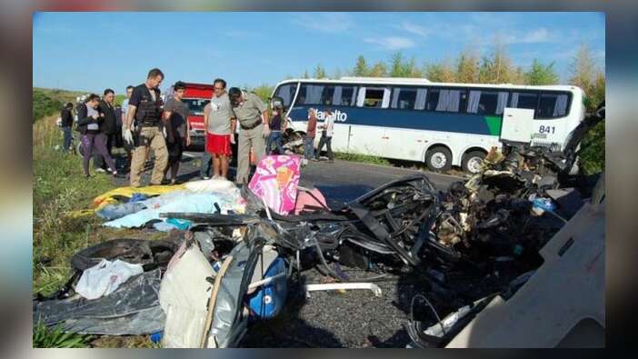 Brezilya’da trafik faciası: 21 ölü...