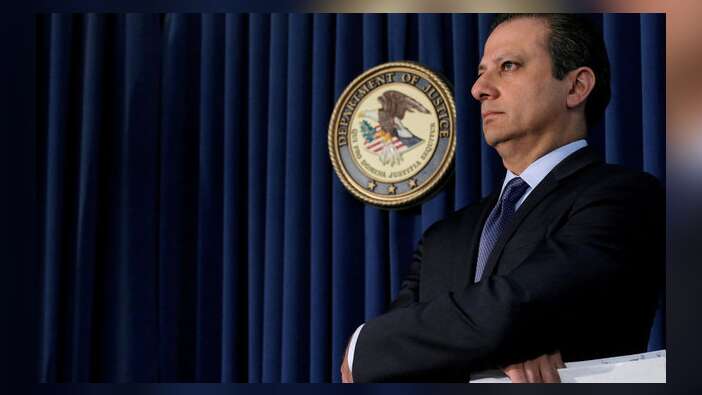 Trump'ın kovduğu savcı Bharara'nın yeni işi şaşırttı!