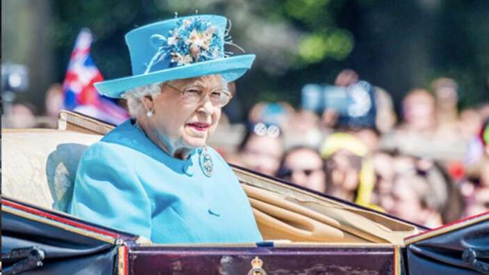 Kraliçe 2. Elizabeth'in sır gibi saklanan mektubu merak konusu oldu: 2085 yılında açılacak