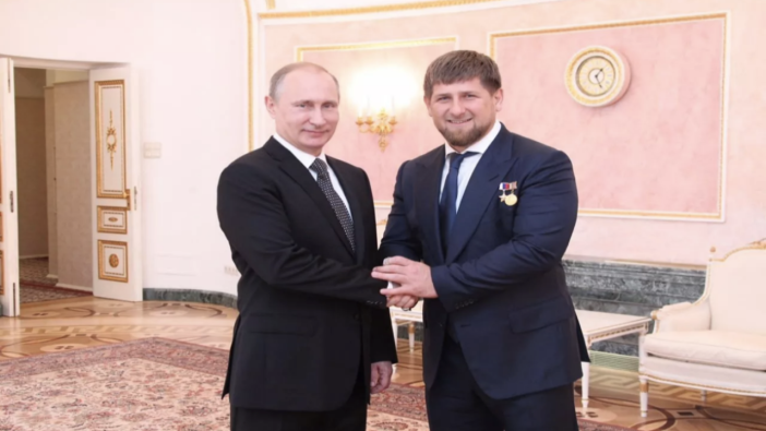 Kadirov'dan savaş karşıtı protestoculara tehdit: "Sizi Ukrayna'ya cepheye gönderirim"