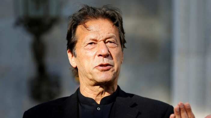 Pakistan'da eski Başbakan Imran Khan'a tutuklama emri