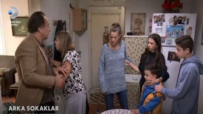 Arka Sokaklar Dizisinde Bir Tarih Yok Oluyor! Dizinin Son Sezonu Olduğunun İlk İşareti Geldi