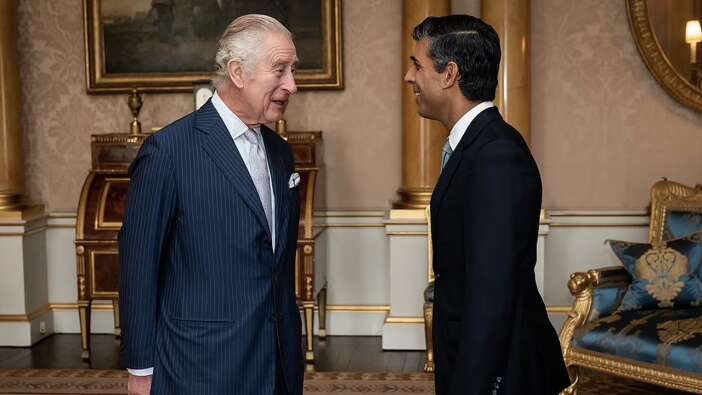 Rishi Sunak, Kral 3. Charles'tan görevi aldı: Hükümeti kuracak