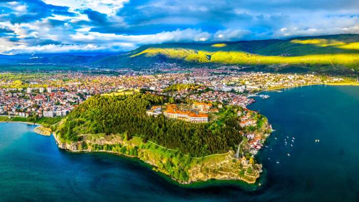 Bu ülkelere pasaport ve vize olmadan sadece kimlikle girebilirsiniz!