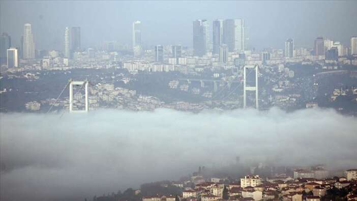 Meteorolojiden İstanbullulara sis uyarısı! Göz gözü görmeyecek