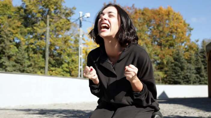 İyilik Dizisi Rekabete Dayanamadı, Başrolüne Kapıyı Gösterdi!