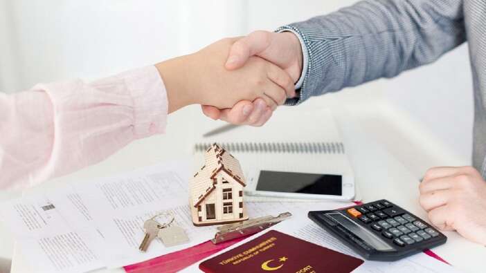 O banka, 88 bin 800 TL teminat ödeyebilecek herkese seslendi! Hem konut hem işyeri satışta