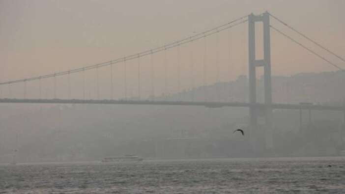 İstanbul'da deniz ulaşımına sis engeli: Bazı vapur seferleri iptal edildi