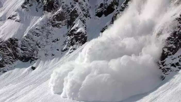 Sağanak, kar, sis... Meteoroloji çığ tehlikesine karşı uyardı!