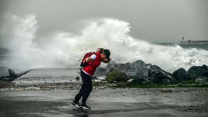 Meteorolojiden İstanbullulara şiddetli yağış ve fırtına uyarısı! İşte 18 Mart İstanbul hava durumu tahminleri
