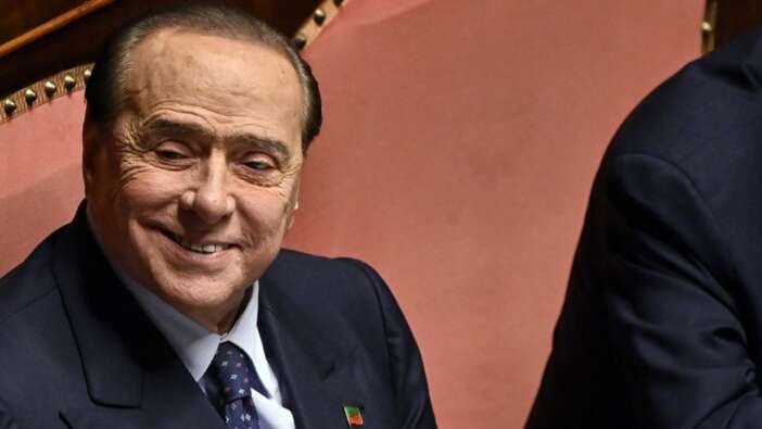 Eski İtalya Başbakanı Berlusconi lösemiye yakalandı! Yoğun bakımda...
