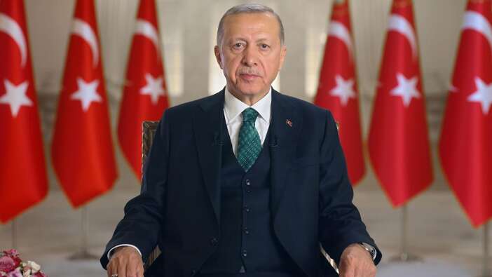 Cumhurbaşkanı Recep Tayyip Erdoğan'dan "sandıkları terk etmeyin" çağrısı!