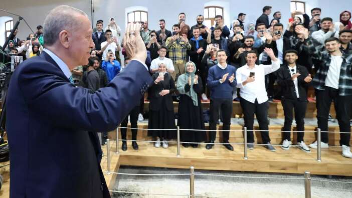 Cumhurbaşkanı Recep Tayyip Erdoğan gençlerle buluştu: Zihinsel devrimi gerçekleştireceğiz...