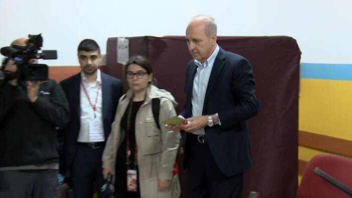 Numan Kurtulmuş Fatih'te oyunu kullandı
