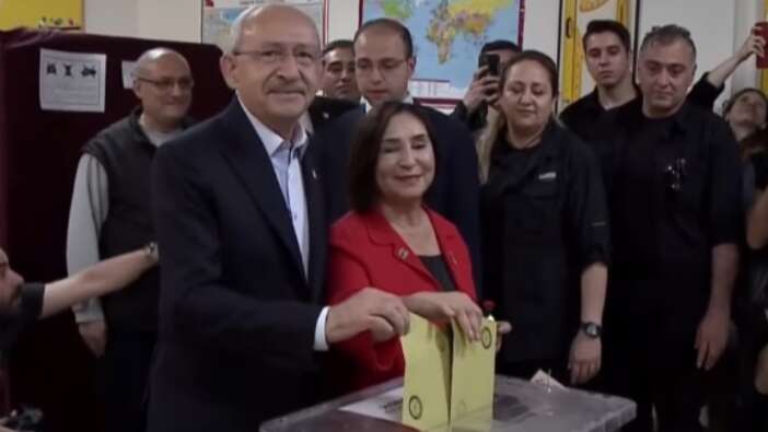 Cumhurbaşkanı adayı Kemal Kılıçdaroğlu oyunu kullandı: Oylarınızı kullanın ve sandıklara sahip çıkın