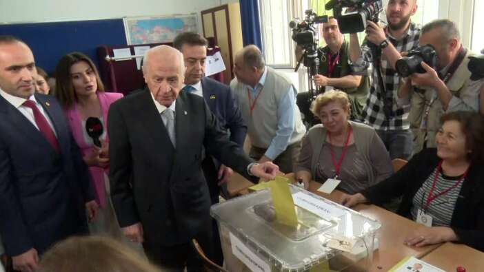 MHP lideri Devlet Bahçeli oyunu kullandı! "Yeni Yüzyıl" vurgusu...