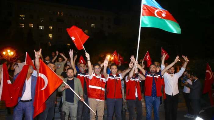 Bakü'de Recep Tayyip Erdoğan'ın zaferini böyle kutladılar!