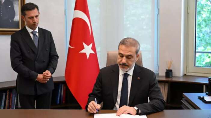 Dışişleri Bakanı Fidan, yeni büyükelçilere görevlerini tebliğ etti! Tanju Bilgiç, Türkiye'nin Moskova Büyükelçisi oldu!
