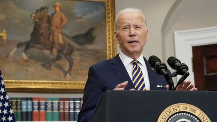 Joe Biden, kameralar karşısında gaz çıkarttı
