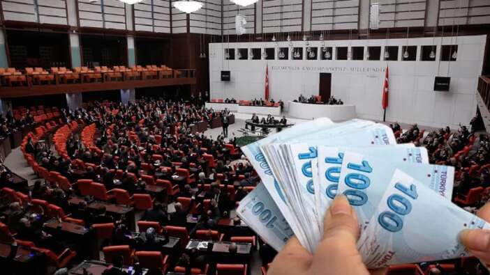 Memur ve emekli aylıklarını arttıran teklif TBMM'de kabul edildi!