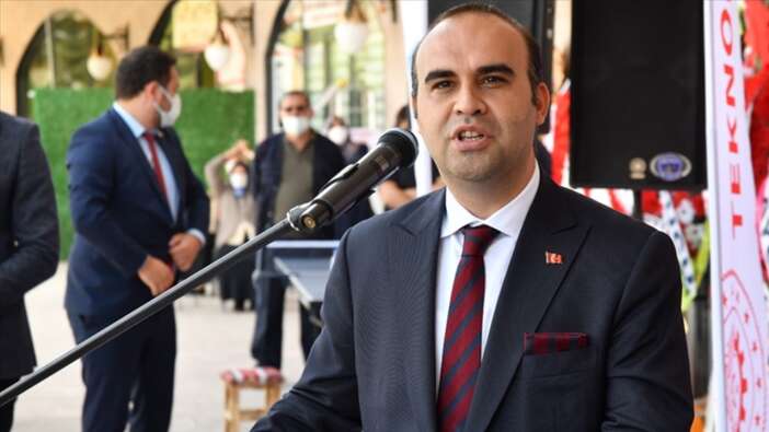 Bakan Kacır'dan TOGG açıklaması: Yıl sonuna kadar 28 bin araç yollara çıkacak! Sedan model için tarih verdi