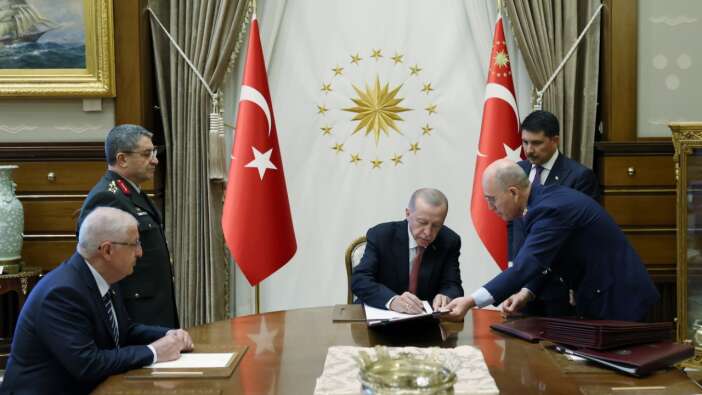 YAŞ kararlarının ardından Cumhurbaşkanı Erdoğan'dan ilk açıklama: Hayırlara vesile olmasını diliyorum...