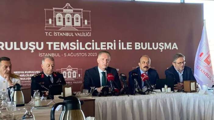 Vali Gül'den 'düzensiz göç' açıklaması! 'Kısa süre içinde İstanbul'un gündeminden çıkacak'