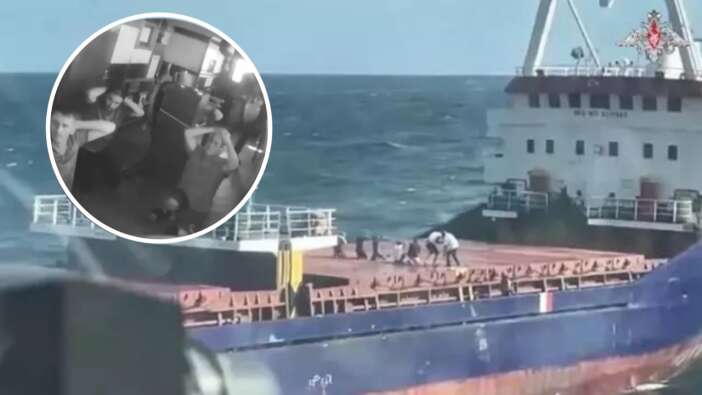 Rus askerleri, Karadeniz’deki Türk gemisine girmişti! Görüntüler ortaya çıktı...