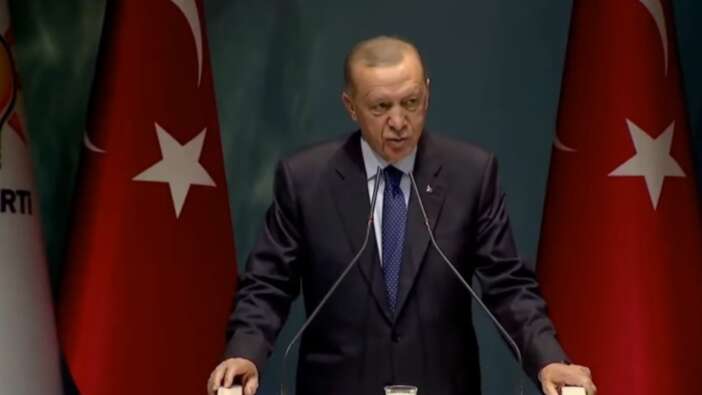Cumhurbaşkanı Erdoğan, AK Parti Genişletilmiş İl Başkanları Toplantısı'nda konuştu: Emekliler için müjdeli haberi açıkladı