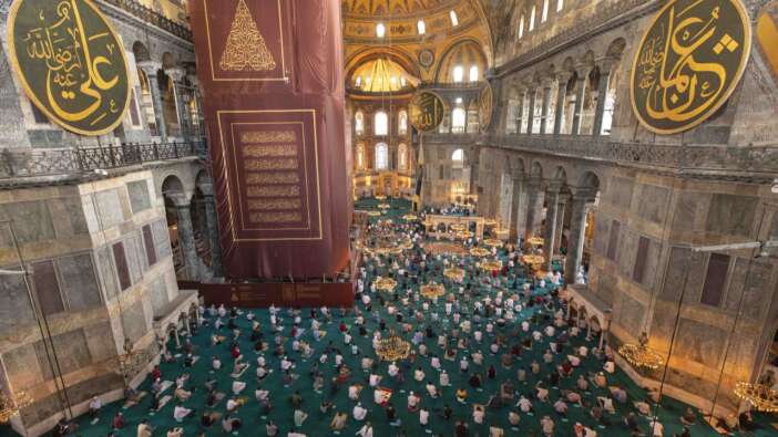 Yunanlıların Ayasofya 'hayali': '50 yıl sürecek bir tadilat' oyunu ile tekrar müze yapılmak isteniyor!